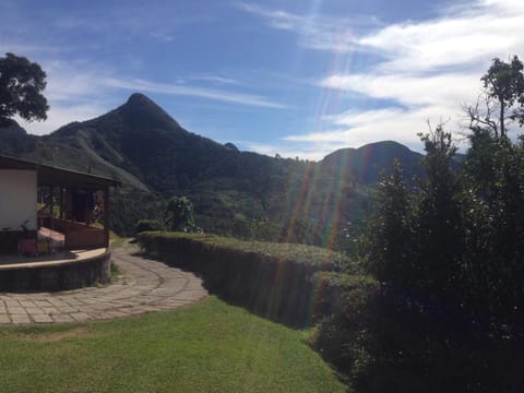 Day, Natural landscape, Autumn, On site, Garden view, Mountain view