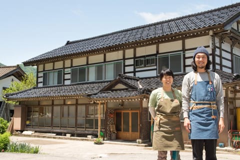 Property building, Facade/entrance, People