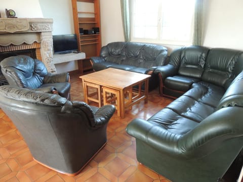 Maison Avec Piscine House in Plérin