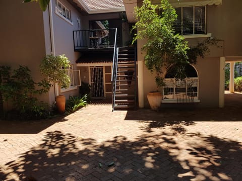 Burnham Road Suite Guest House Alojamiento y desayuno in Zimbabwe
