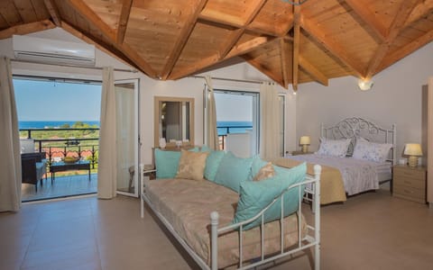 Balcony/Terrace, Photo of the whole room, Seating area, Sea view