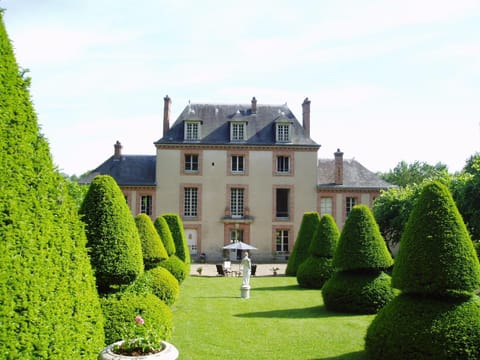 Château Rouillon d'Allest Chambre d’hôte in Fontainebleau