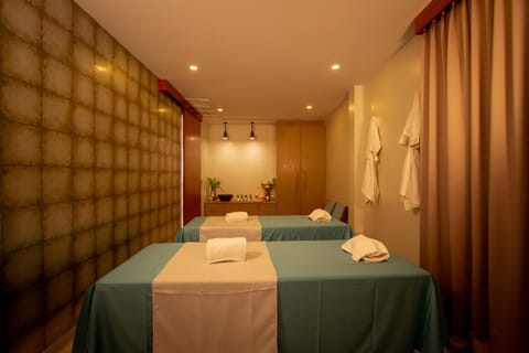 Massage, Spa and wellness centre/facilities