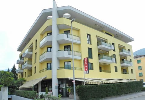 Casa Robinia App 4000 Apartment in Ascona