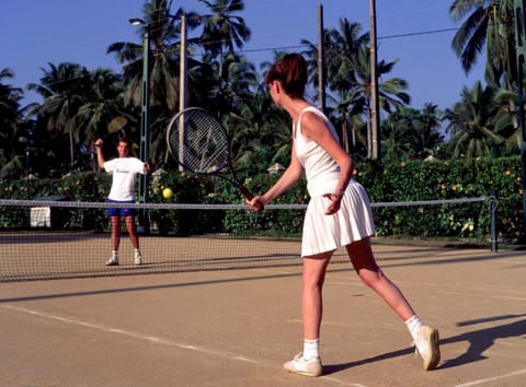 People, Tennis court, group of guests