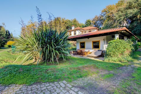 Casa do Moinho Rural campo e praia , 9 pessoas, animais benvindos House in Aveiro District, Portugal