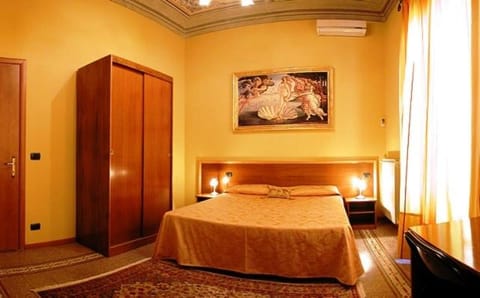 Day, Photo of the whole room