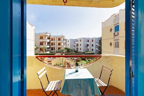 Casa Azul Condominio in Naxos