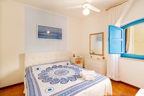 Casa Azul Condo in Naxos