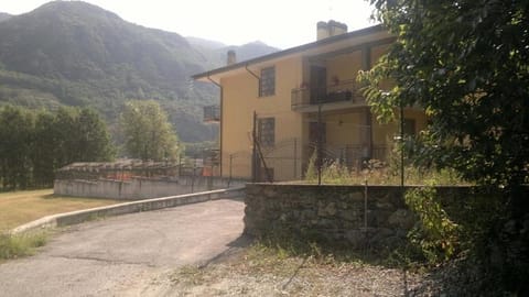 Champdepraz Casa Vacanze Apartment in Aosta Valley, Italy