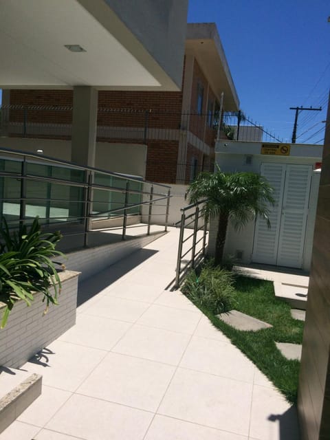 Lindo Apto, 50metros do mar, Ideal Para Familias Condominio in Florianopolis