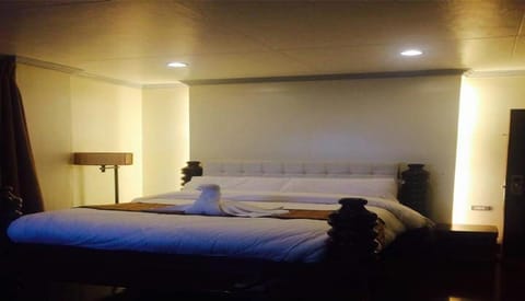 F8 Inn - Formerly F8 Bed & Breakfast Bed and Breakfast in Tagaytay