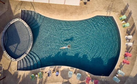 People, Pool view, Swimming pool, sunbed