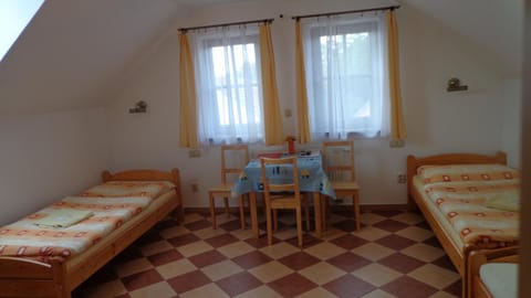 Pension Camp Prager Bed and Breakfast in Prague