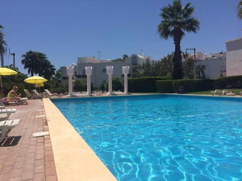 Tavira Cozy Studio by the Pool Apartment in Tavira