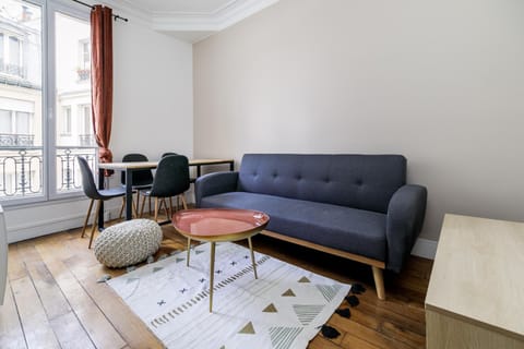 Bridgestreet - Opera Montmartre Apartment in Paris