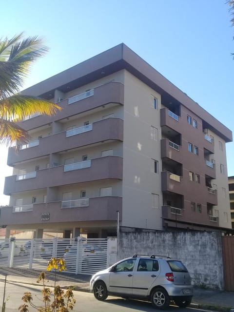 Apartamento 3 quartos próximo a Praia Grande com ar condicionado Eigentumswohnung in Ubatuba
