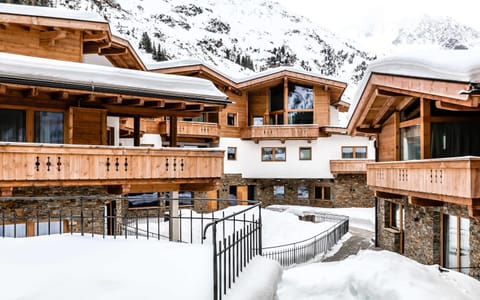 Property building, Winter