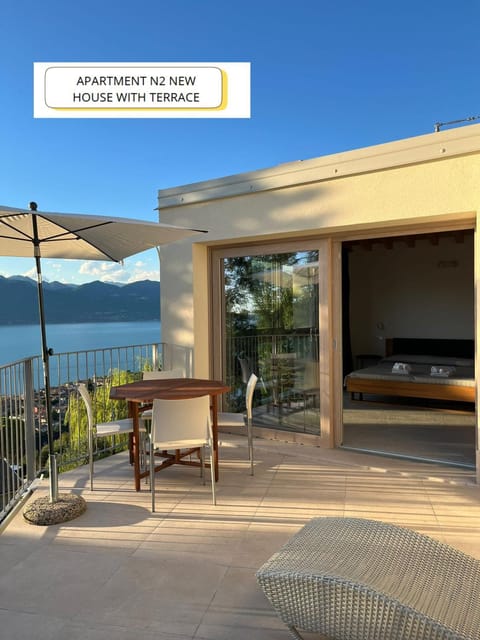 Balcony/Terrace, Lake view