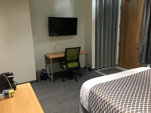 University of Alberta - PLH Accommodation Hotel in Edmonton