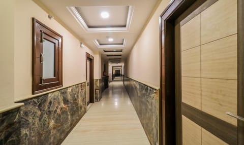 Redisston Hotel By GRB Hotel in Noida