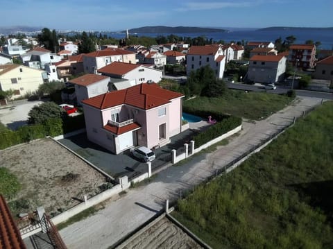 Villa Giulietta Villa in Šibenik-Knin County, Croatia