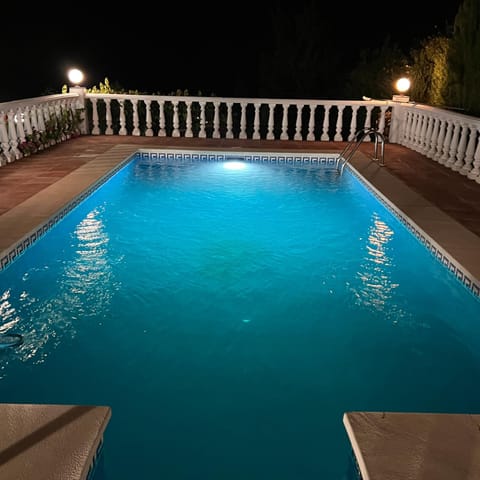 Night, Swimming pool