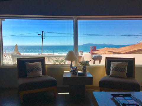 Rosarito Beach House Sleeps 14 & Steps to Sandy Beach Mins to Downtown Haus in State of Baja California