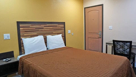 Holly Crest Hotel - Los Angeles, LAX Airport Motel in Inglewood