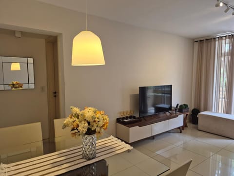 Apartamento em Niterói Excelente Localização - Boa Viagem Apartment in Niterói