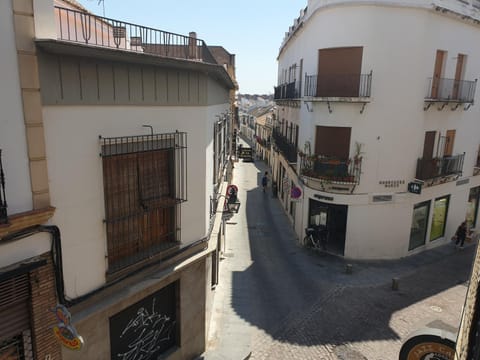 Balcony/Terrace, City view, Street view