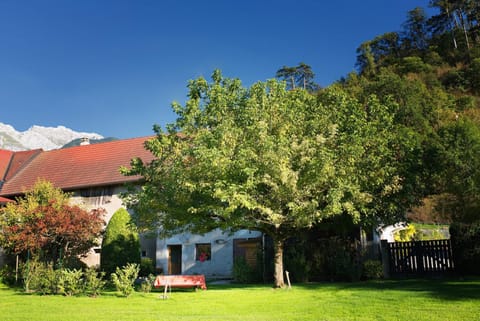 Angel Services - La Bergerie House in Talloires
