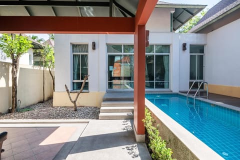 AnB pool villa (Red) with 2BR close to Jomtien beach Villa in Pattaya City
