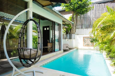Pool view, Swimming pool