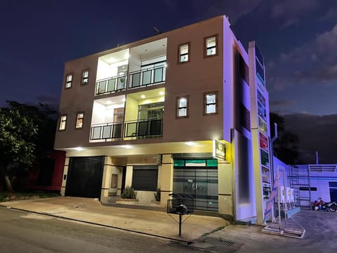 Property building, Facade/entrance