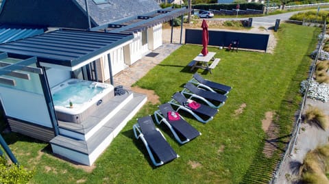 La maison des gardiens de l'Océan avec spa - gite plougonvelin Maison in Plougonvelin