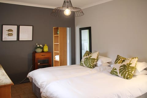 Olive tree private rooms in Stellenbosch- No Load Shedding Copropriété in Stellenbosch