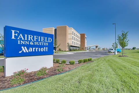 Fairfield Inn & Suites By Marriott Wichita East Hotel in Wichita