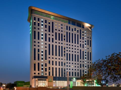 Holiday Inn & Suites - Dubai Festival City Mall, an IHG Hotel Hotel in Al Sharjah