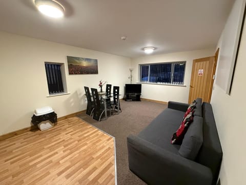 Living room, Seating area, Dining area