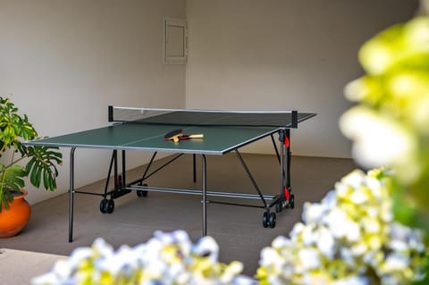 Table tennis, Entertainment