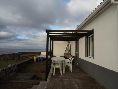 Casa do Sol Posto House in Azores District