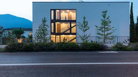 Property building, Street view