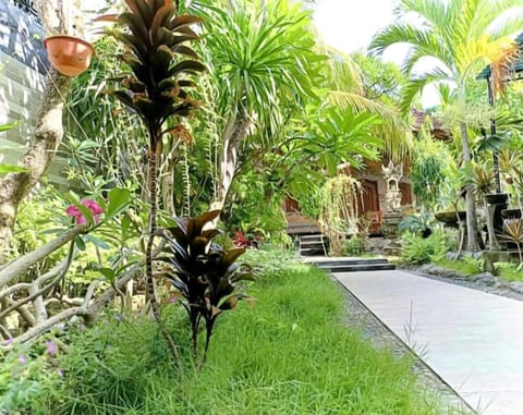 Green Palace Homestay Vacation rental in Nusapenida
