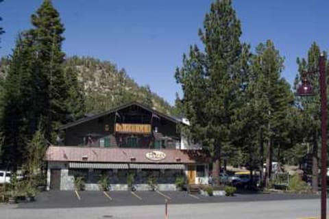 Alpenhof Lodge Capanno nella natura in Mammoth Lakes