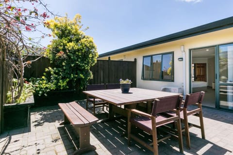 Patio, Balcony/Terrace