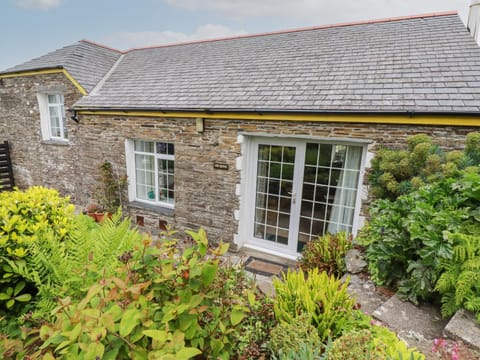 The Garden Apartment House in Tintagel