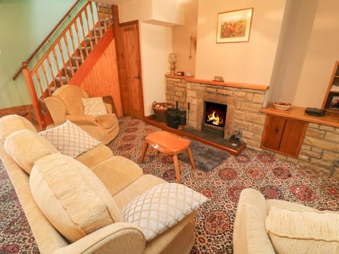 Poppy Cottage House in Craven District