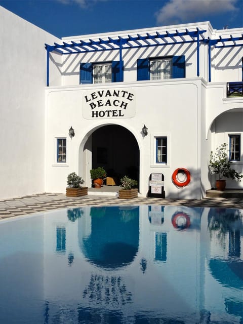 Levante Beach Hotel Hôtel in Kamari
