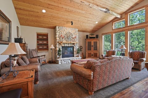 5 Vine Maple House in Sunriver